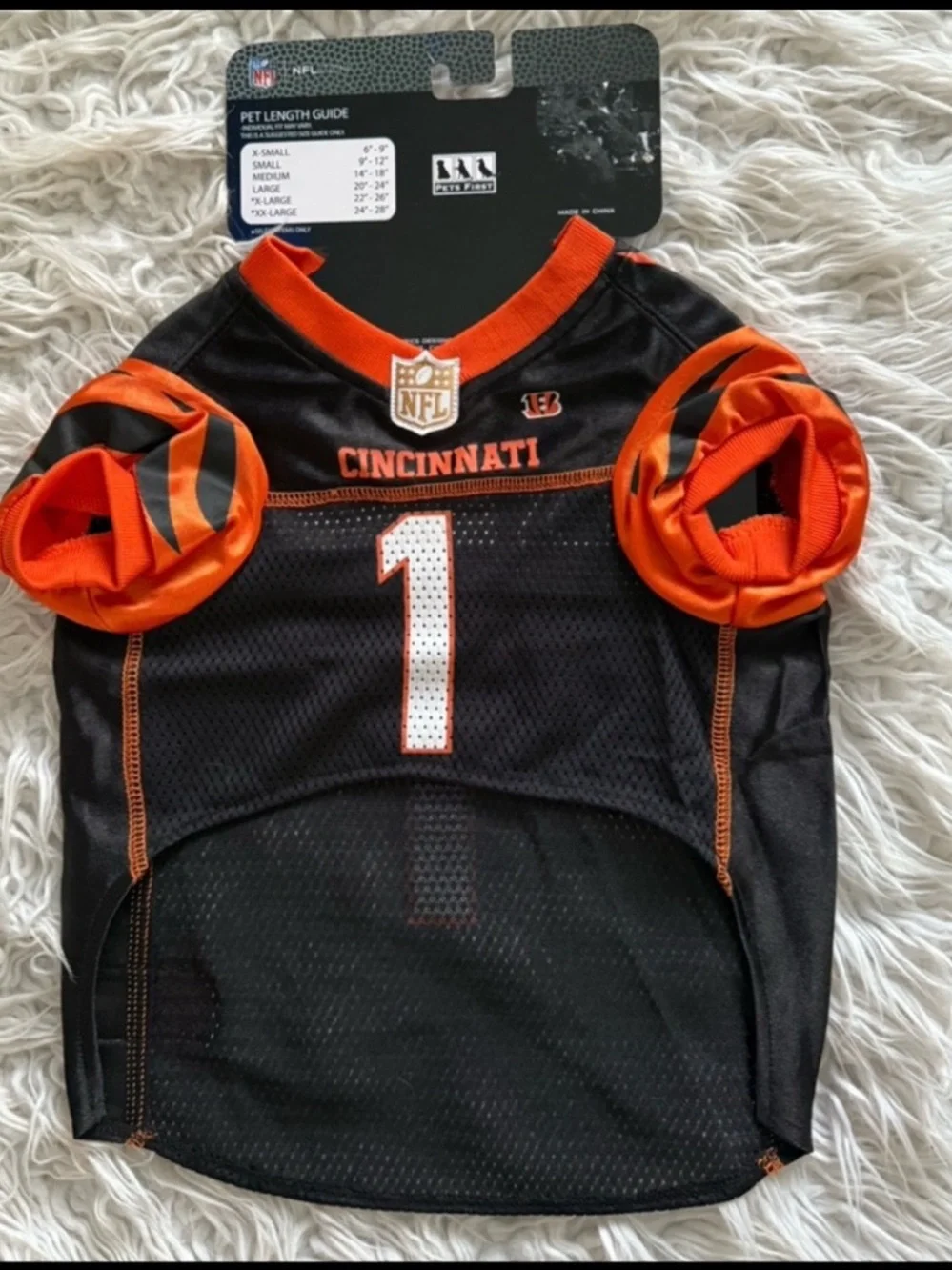 NWT Ja’Marr Chase Dog Jersey